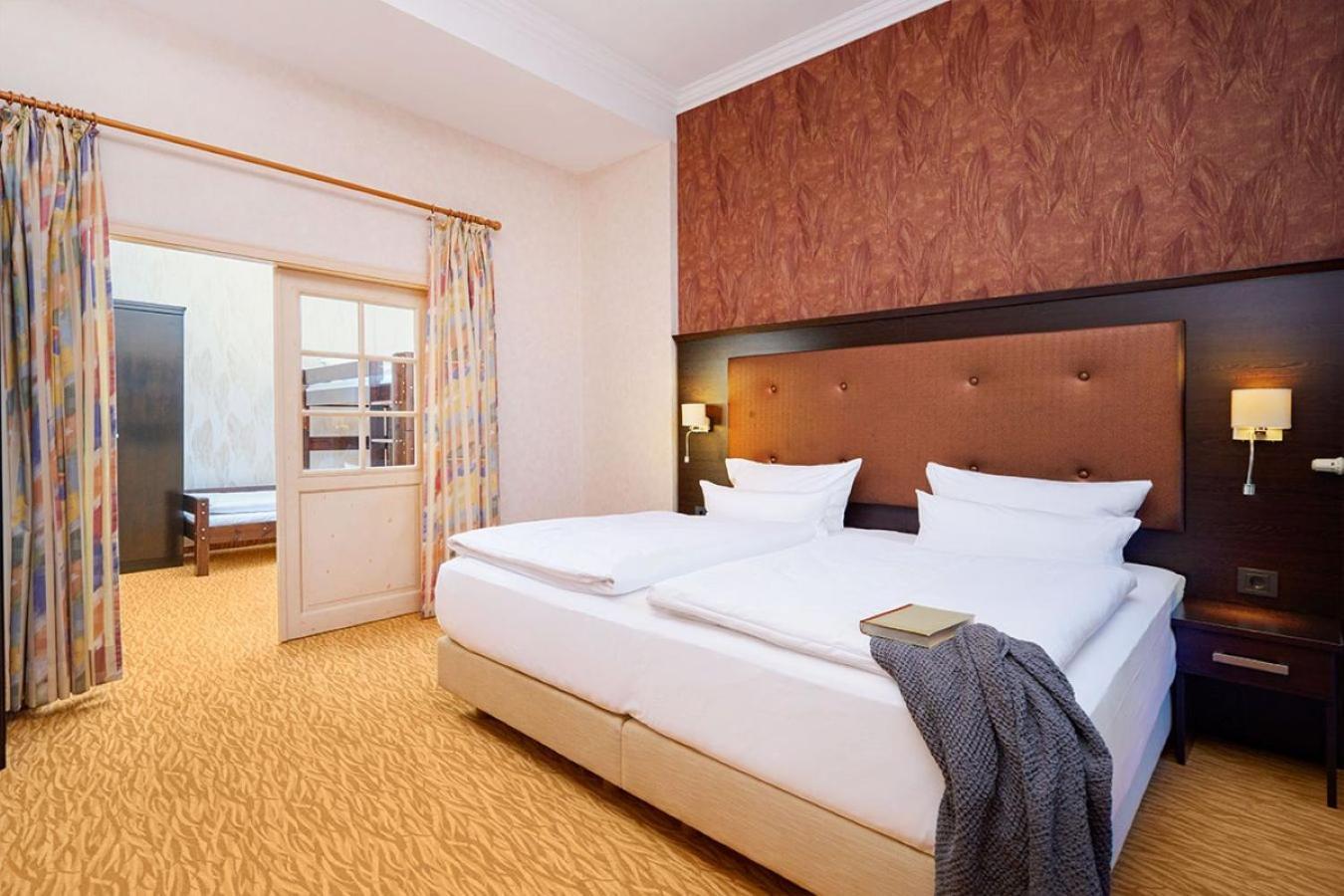 Strand- Und Wellnesshotel Preussenhof Zinnowitz Exterior photo